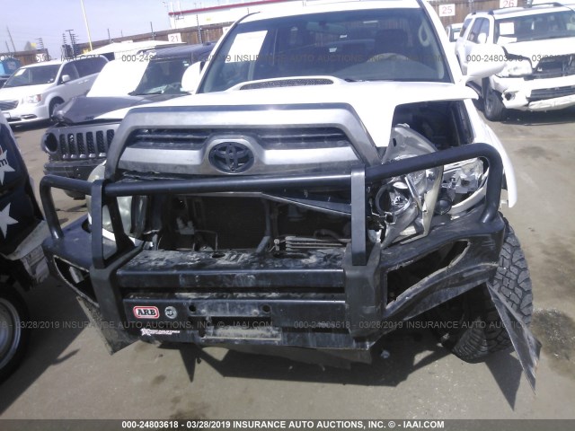 JTEBT14R160063708 - 2006 TOYOTA 4RUNNER SR5/SPORT WHITE photo 6