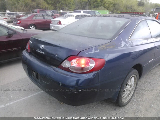 2T1CF22P32C578085 - 2002 TOYOTA CAMRY SOLARA SE/SLE BLUE photo 6