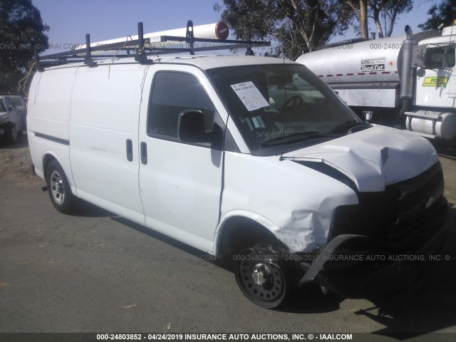 1GCSGAFX3E1162088 - 2014 CHEVROLET EXPRESS G1500  WHITE photo 1