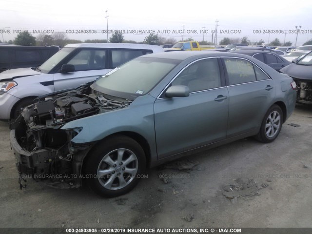 JTNBF3EK1A3002354 - 2010 TOYOTA CAMRY SE/LE/XLE GREEN photo 2