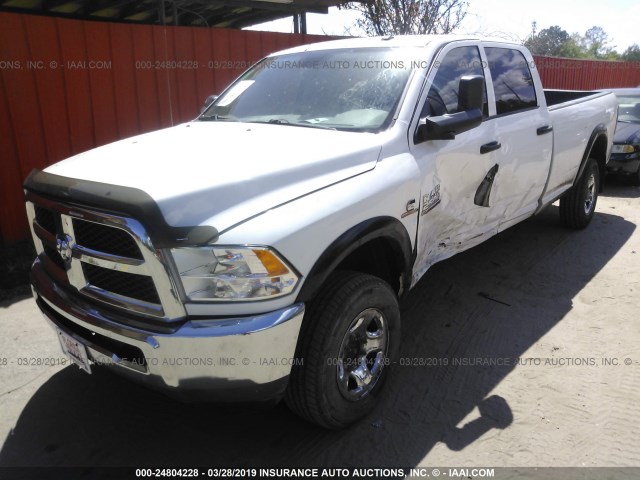 3C6UR5HL2DG572098 - 2013 RAM 2500 ST WHITE photo 2