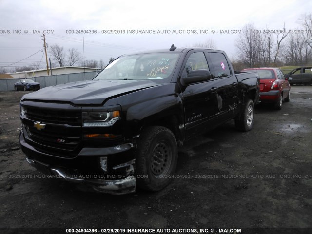 3GCUKRECXHG391474 - 2017 CHEVROLET SILVERADO K1500 LT BLACK photo 2