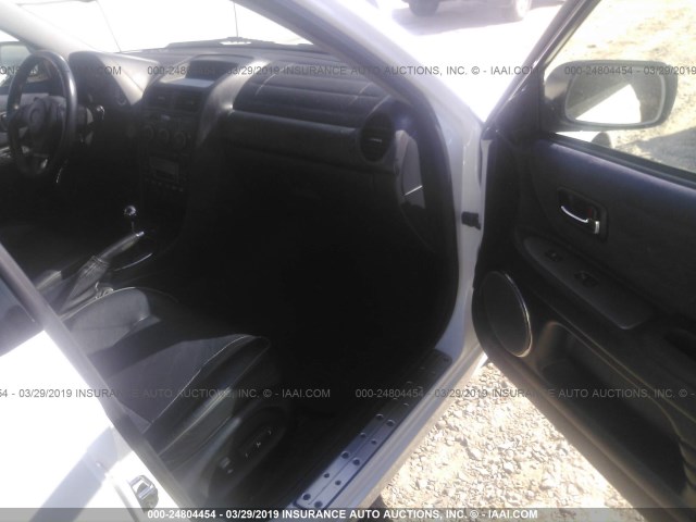 JTHBD192230075146 - 2003 LEXUS IS 300 WHITE photo 5