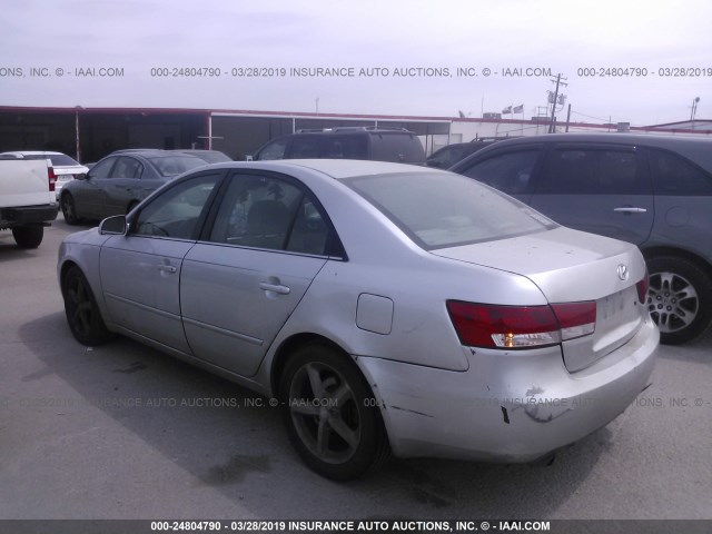 5NPEU46FX6H049215 - 2006 HYUNDAI SONATA GLS/LX SILVER photo 3