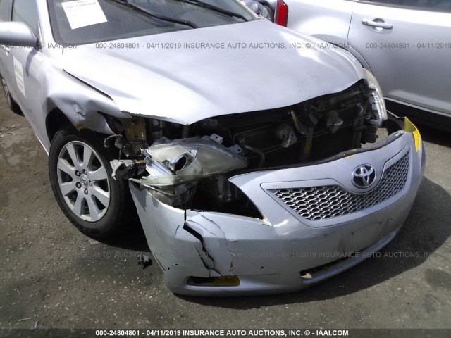 4T1BB46K38U053939 - 2008 TOYOTA CAMRY HYBRID SILVER photo 6