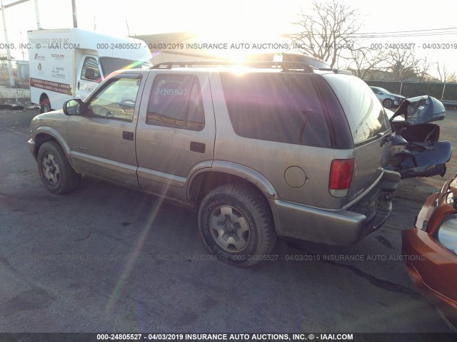 1GNDT13X24K100268 - 2004 CHEVROLET BLAZER TAN photo 3