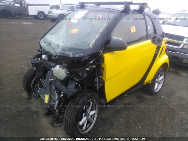 WMEEJ3BA0FK804095 - 2015 SMART FORTWO PURE/PASSION YELLOW photo 2