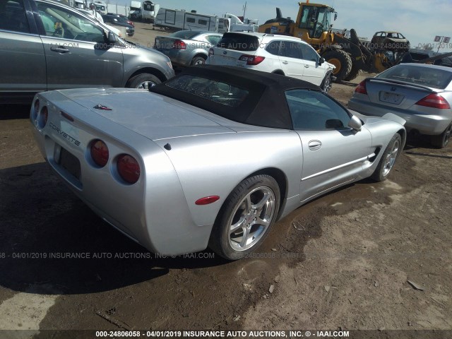 1G1YY32G025105577 - 2002 CHEVROLET CORVETTE SILVER photo 4