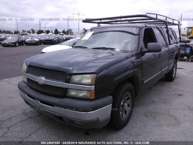 2GCEC19T151164899 - 2005 CHEVROLET SILVERADO C1500 GRAY photo 2