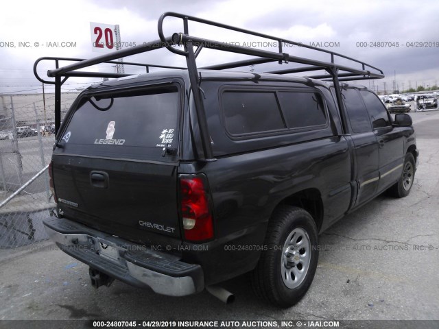 2GCEC19T151164899 - 2005 CHEVROLET SILVERADO C1500 GRAY photo 4