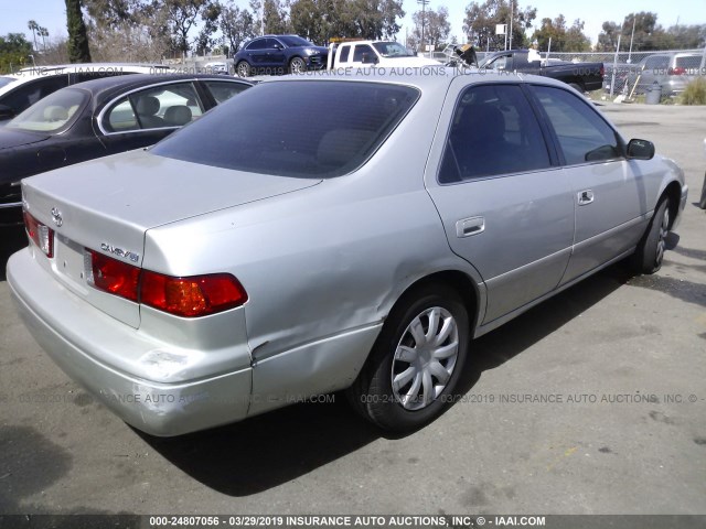 4T1BG22K8YU655733 - 2000 TOYOTA CAMRY CE/LE/XLE 银色 照片 4