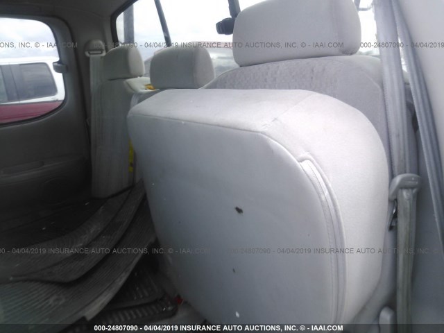 5TBBT44155S457121 - 2005 TOYOTA TUNDRA ACCESS CAB SR5 WHITE photo 8