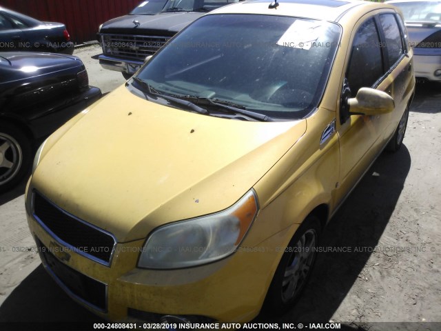 KL1TG66E29B353931 - 2009 CHEVROLET AVEO LT YELLOW photo 2