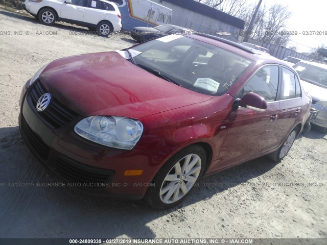 3VWRA7AJXAM041977 - 2010 VOLKSWAGEN JETTA WOLFSBURG 红色 照片 2