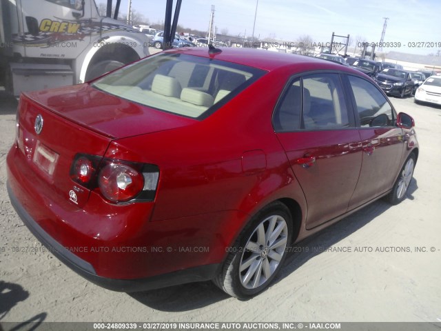 3VWRA7AJXAM041977 - 2010 VOLKSWAGEN JETTA WOLFSBURG 红色 照片 4