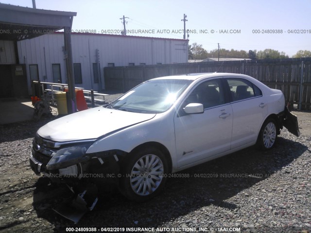 3FADP0L37AR184234 - 2010 FORD FUSION HYBRID WHITE photo 2