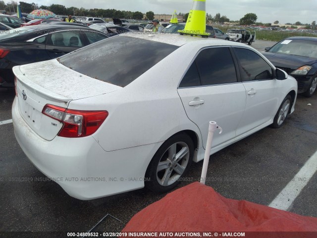 4T1BF1FK8CU611635 - 2012 TOYOTA CAMRY SE/LE/XLE WHITE photo 4