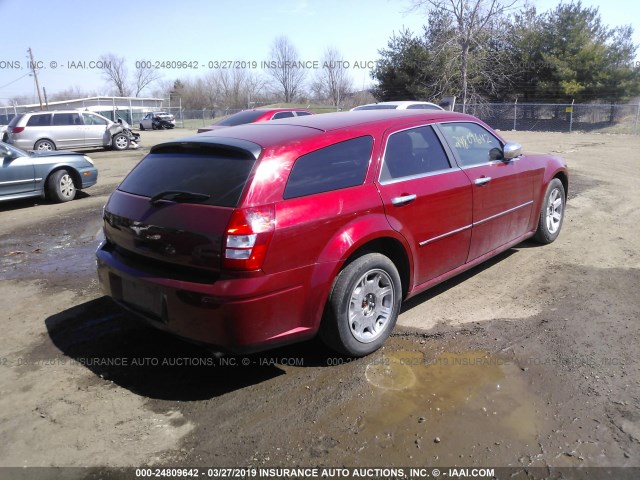 2D4FV48T75H628631 - 2005 DODGE MAGNUM SE RED photo 4