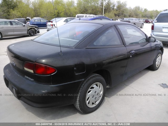 1G1JC1243W7243537 - 1998 CHEVROLET CAVALIER RS BLACK photo 4