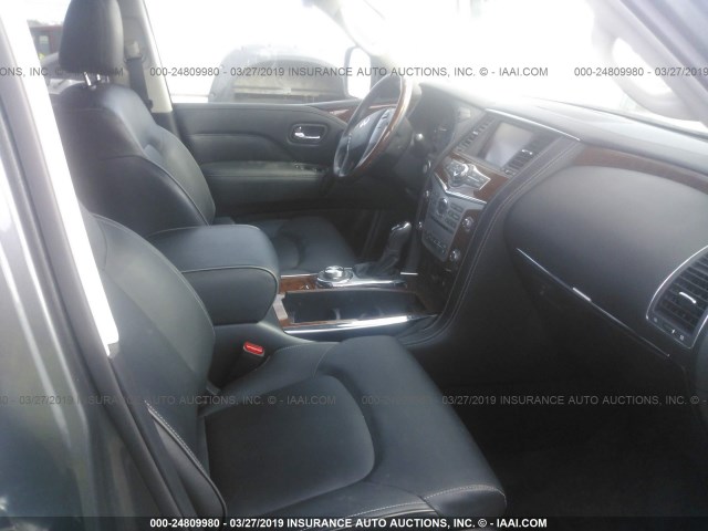 JN8AZ2NE8K9226817 - 2019 INFINITI QX80 LUXE/LIMITED GRAY photo 5