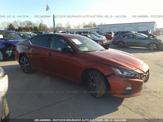 1N4BL4CV1KC104776 - 2019 NISSAN ALTIMA SR ORANGE photo 1