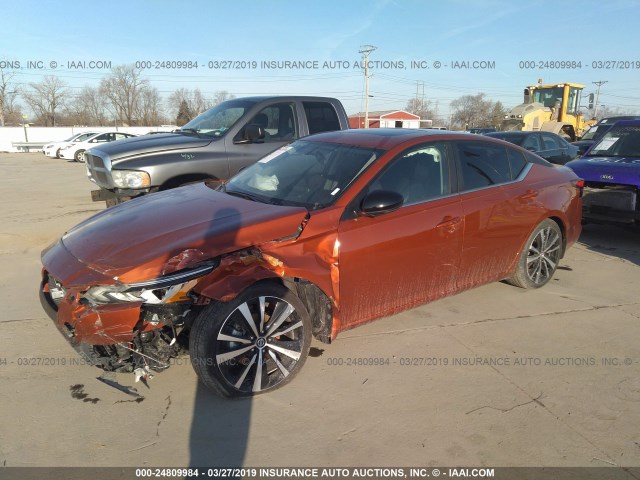 1N4BL4CV1KC104776 - 2019 NISSAN ALTIMA SR ORANGE photo 2