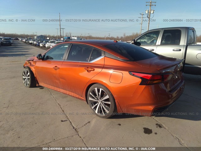 1N4BL4CV1KC104776 - 2019 NISSAN ALTIMA SR ORANGE photo 3