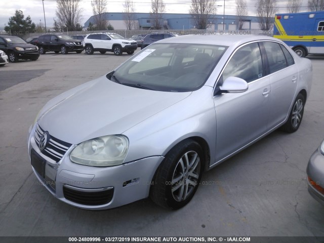 3VWRG71K56M690827 - 2006 VOLKSWAGEN JETTA 2.5 SILVER photo 2