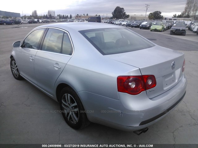 3VWRG71K56M690827 - 2006 VOLKSWAGEN JETTA 2.5 SILVER photo 3