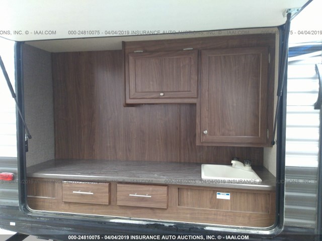 5SFPB3629JE348318 - 2018 PROWLER LYNX  棕色 照片 10