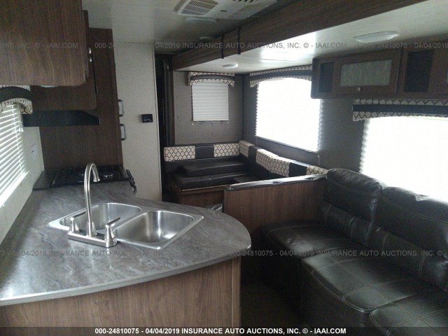 5SFPB3629JE348318 - 2018 PROWLER LYNX  棕色 照片 5