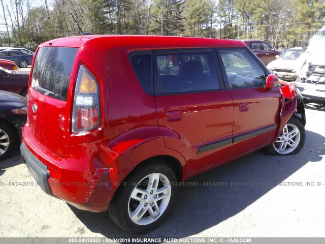 KNDJT2A28A7049091 - 2010 KIA SOUL +/!/SPORT RED photo 4