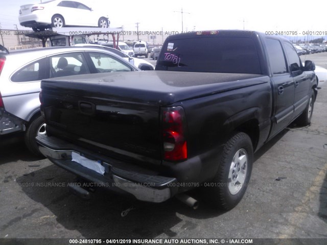 2GCEC13T951199828 - 2005 CHEVROLET SILVERADO C1500 BLACK photo 4