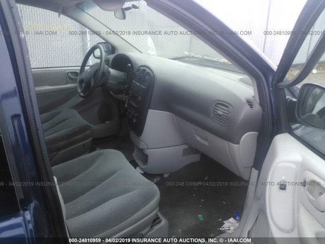 1D4GP24R85B205188 - 2005 DODGE GRAND CARAVAN SE BLUE photo 5