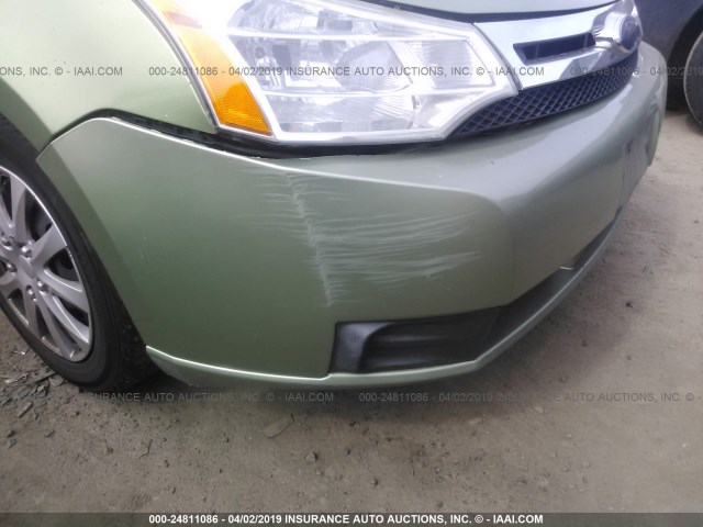 1FAHP34N28W163186 - 2008 FORD FOCUS S/SE GREEN photo 6