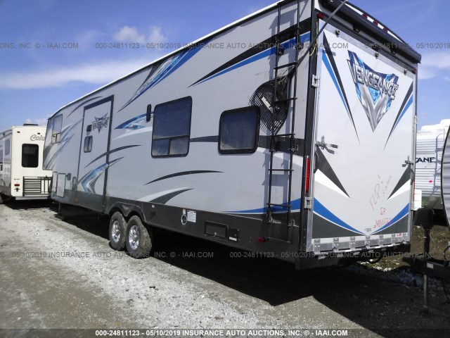 4X4FVGL28JR501856 - 2018 FOREST RIVER VENGEANCE  灰色 照片 3