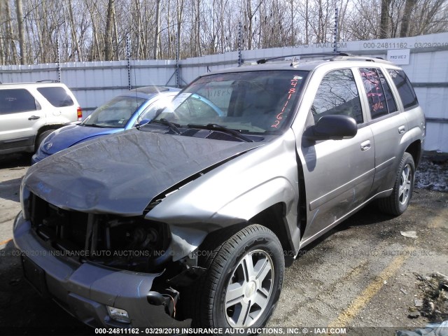 1GNDT13S772228093 - 2007 CHEVROLET TRAILBLAZER LS/LT SILVER photo 2