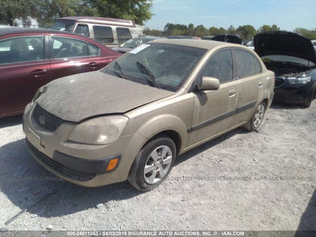 KNADE123076224633 - 2007 KIA RIO LX/SX GOLD photo 2