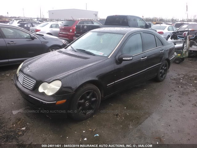 WDBRF61J53F366813 - 2003 MERCEDES-BENZ C 240 BLACK photo 2