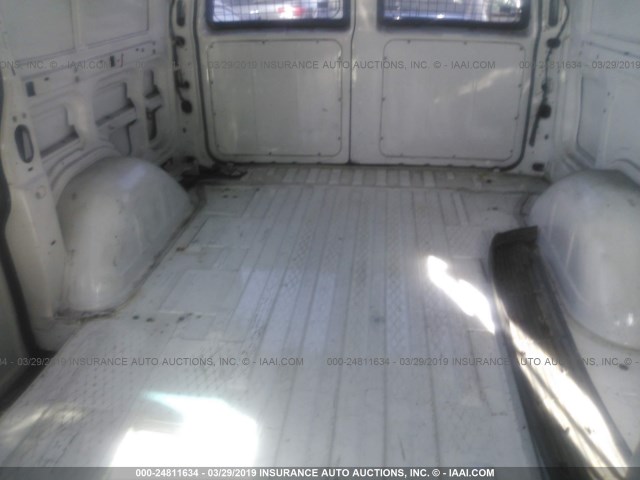 1GCDM19W4XB155569 - 1999 CHEVROLET ASTRO WHITE photo 8