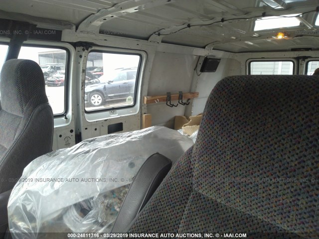 2B7HB11Y3YK107528 - 2000 DODGE RAM VAN B1500 WHITE photo 8