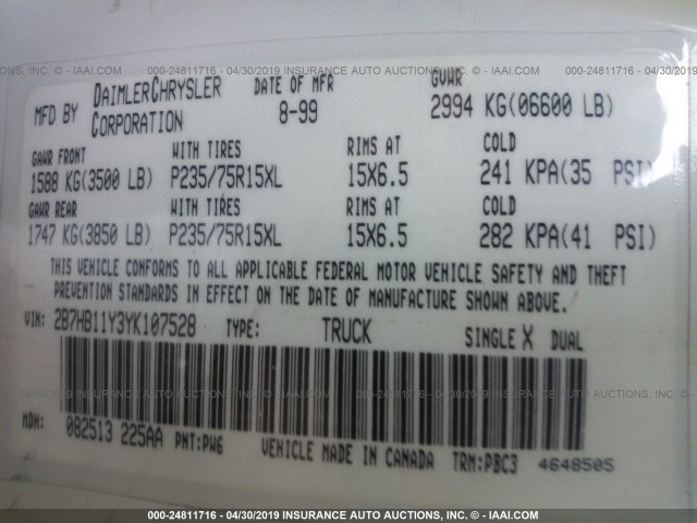 2B7HB11Y3YK107528 - 2000 DODGE RAM VAN B1500 WHITE photo 9