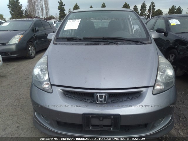 JHMGD37648S005604 - 2008 HONDA FIT SPORT GRAY photo 6