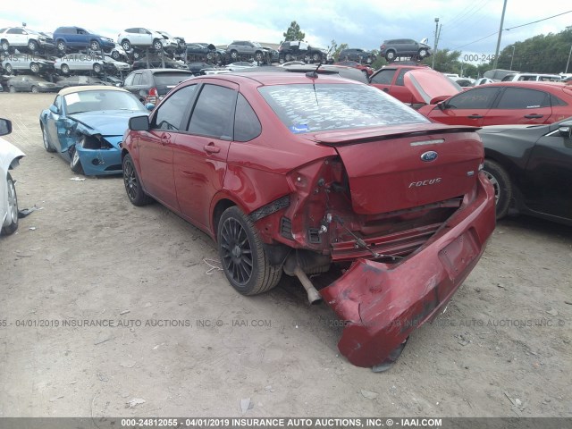 1FAHP3GN0BW108531 - 2011 FORD FOCUS SES RED photo 3