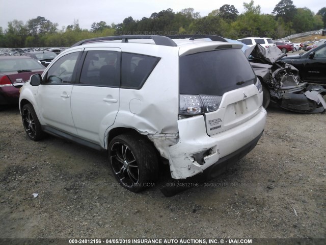 JA4LS21W69Z013599 - 2009 MITSUBISHI OUTLANDER ES WHITE photo 3