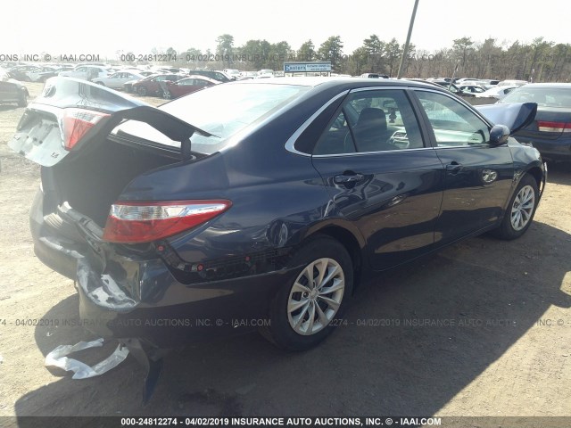 4T4BF1FK9GR546676 - 2016 TOYOTA CAMRY LE/XLE/SE/XSE BLUE photo 4