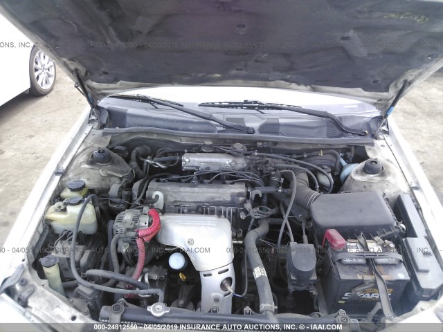 4T1BG22K31U790379 - 2001 TOYOTA CAMRY CE/LE/XLE 白色 照片 10