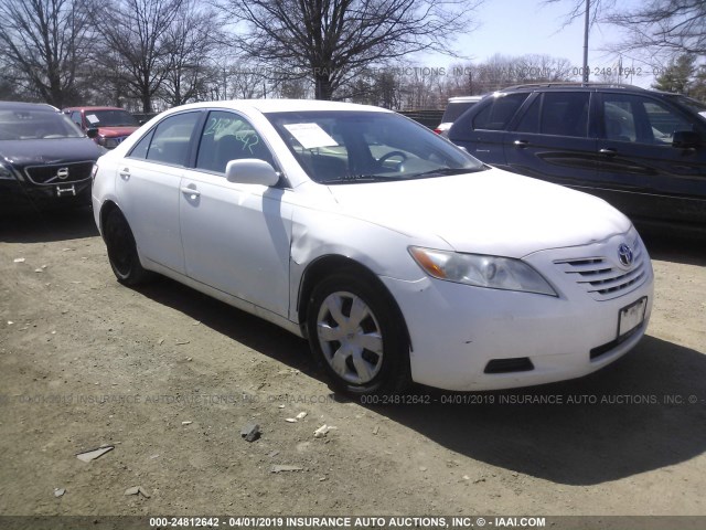 4T1BE46K47U650412 - 2007 TOYOTA CAMRY NEW GENERAT CE/LE/XLE/SE WHITE photo 1