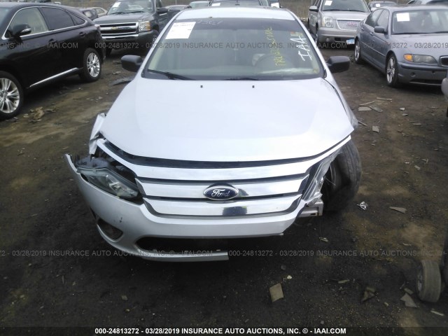 3FAHP0GA6CR360929 - 2012 FORD FUSION S SILVER photo 6