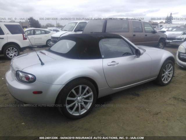 JM1NC25F460102223 - 2006 MAZDA MX-5 MIATA SILVER photo 4